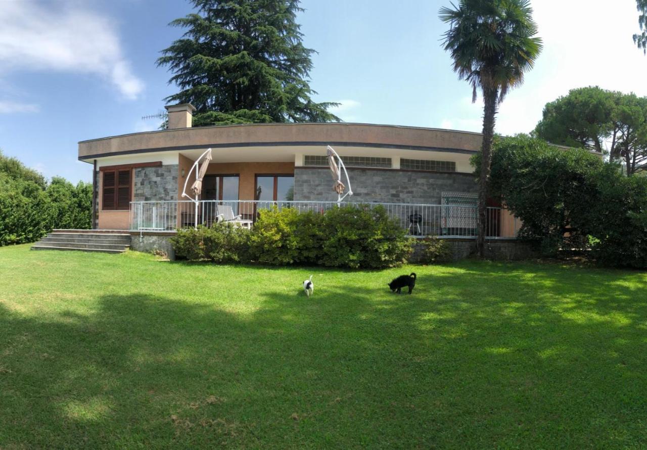 Casa Gaiani Villetta In Riva Al Lago Vista Mozzafiato Varano Borghi エクステリア 写真