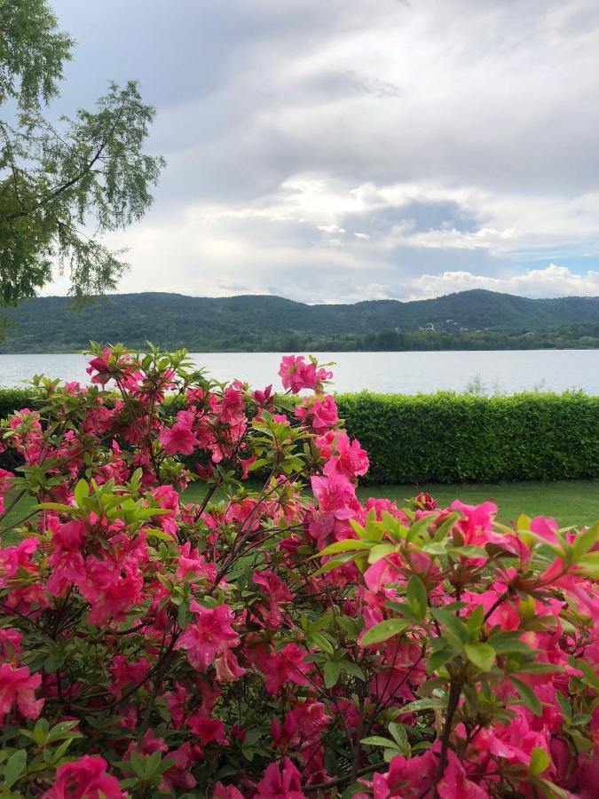 Casa Gaiani Villetta In Riva Al Lago Vista Mozzafiato Varano Borghi エクステリア 写真